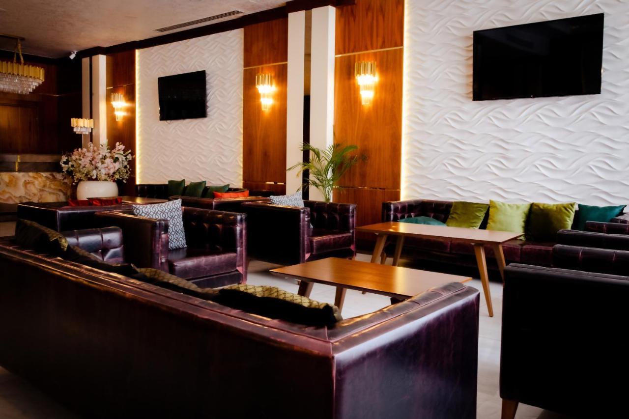 Madison Hotel باكو المظهر الخارجي الصورة