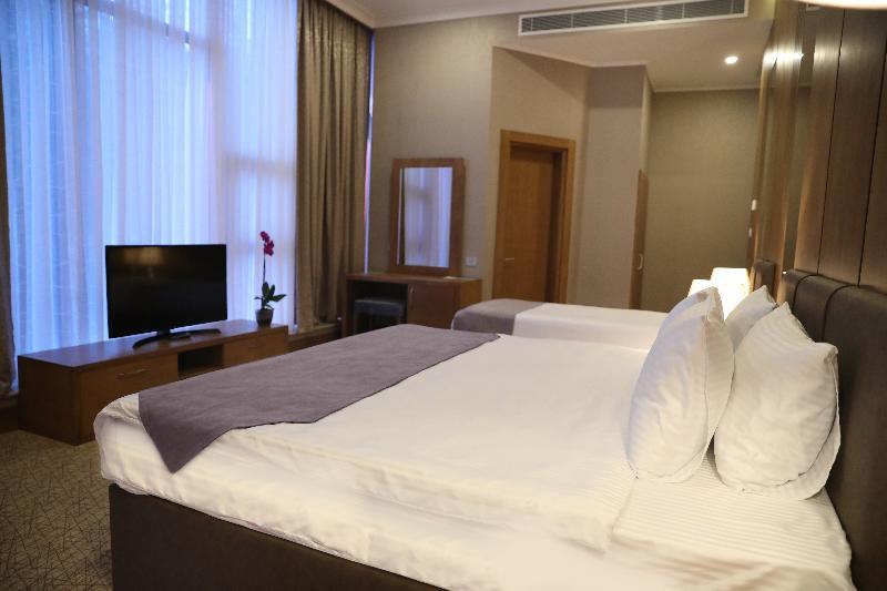 Madison Hotel باكو المظهر الخارجي الصورة